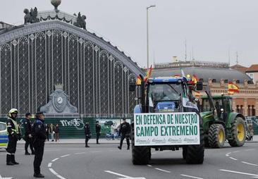 Los tractores extremeños llegan a Madrid