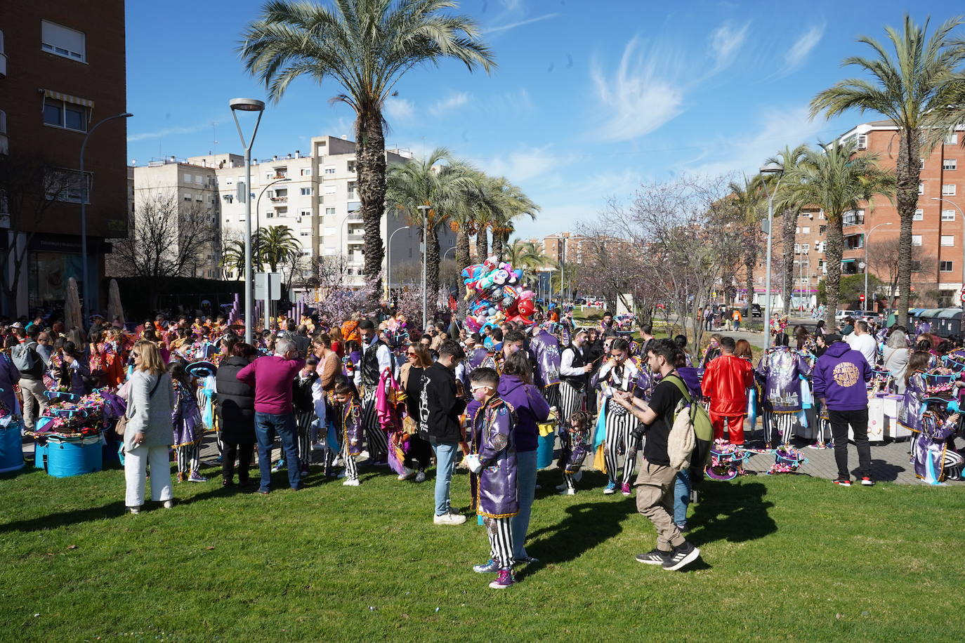 Las mejores imágenes del Desfile despedida del Carnaval de Badajoz 2024 (I)