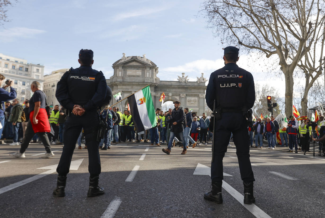 Los agricultores extremeños llevan su protesta al centro de Madrid