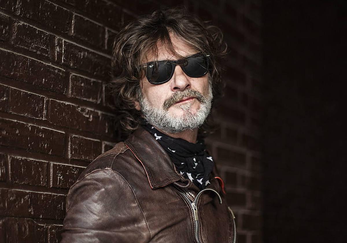 El cantante Quique González recala este fin de semana en Badajoz y Cáceres con su gira '25 aniversario'