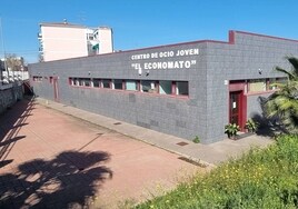 Centro El Economato, gestionado directamente por el Ayuntamiento.