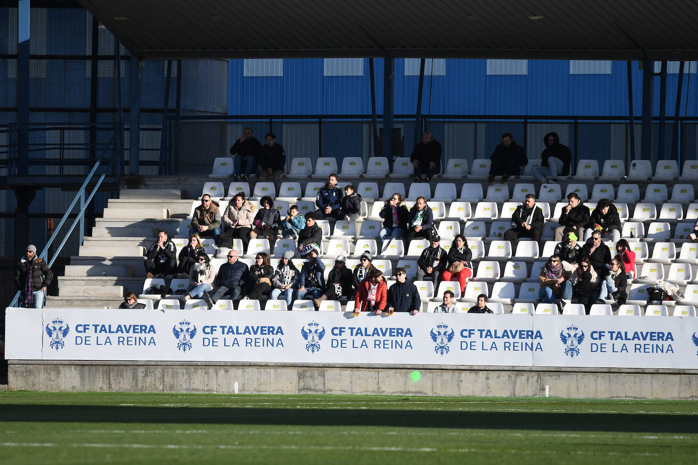 Las mejores imágenes de la victoria del Badajoz en Talavera