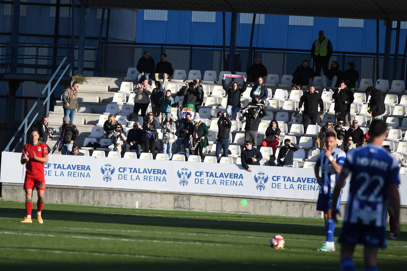 Las mejores imágenes de la victoria del Badajoz en Talavera