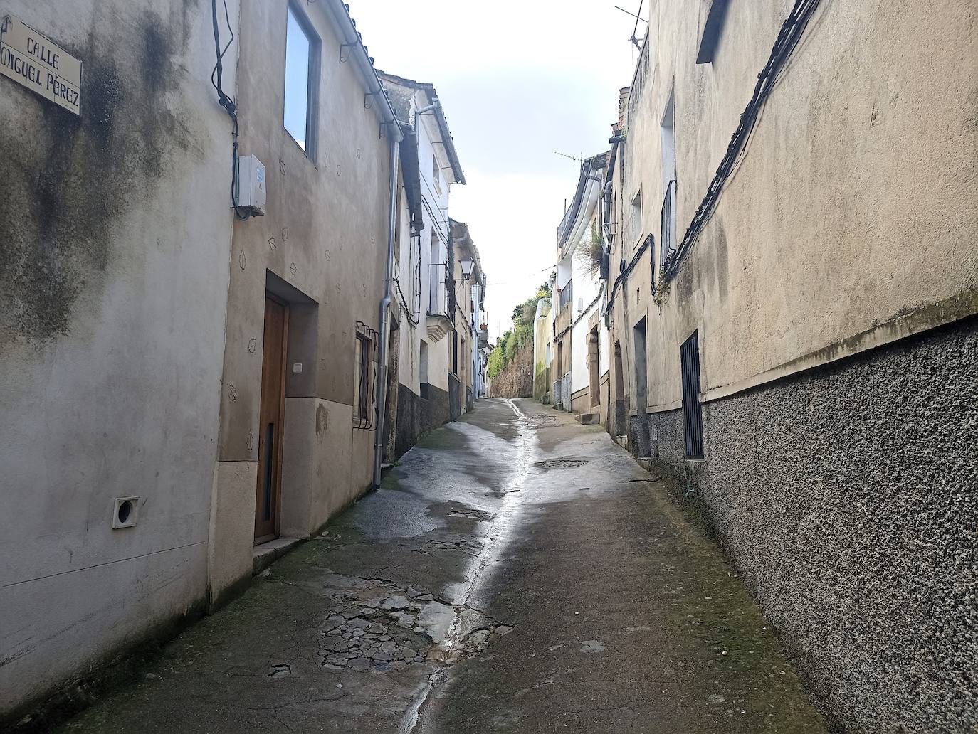 Villa Adentro. Paseo por el barrio gótico judío