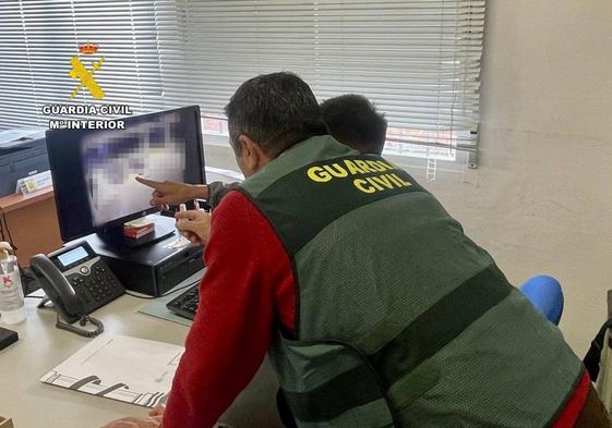 Agentes de la Guardia Civil.