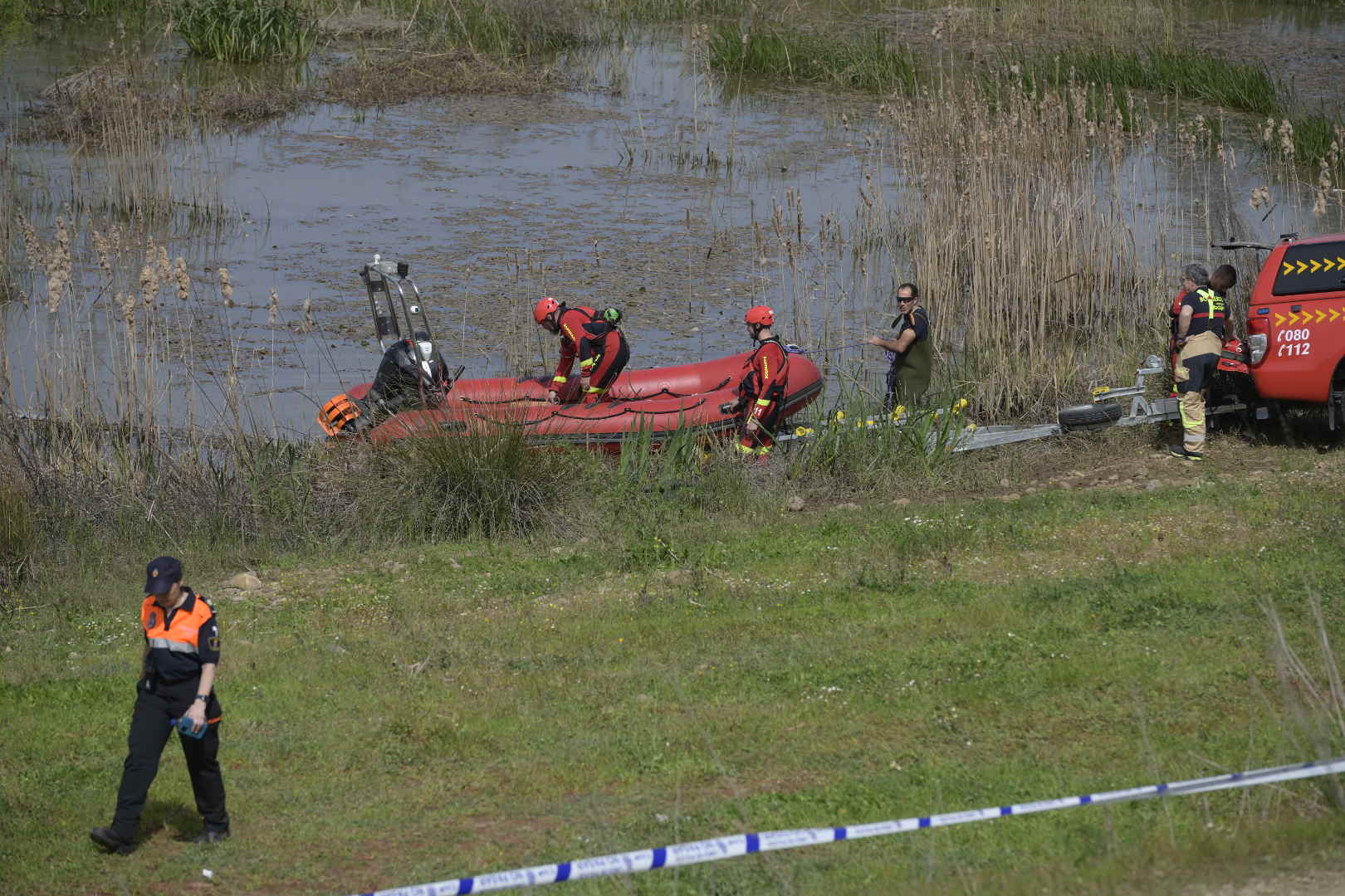 Así es la búsqueda de José María en la zona de La Pesquera en Badajoz