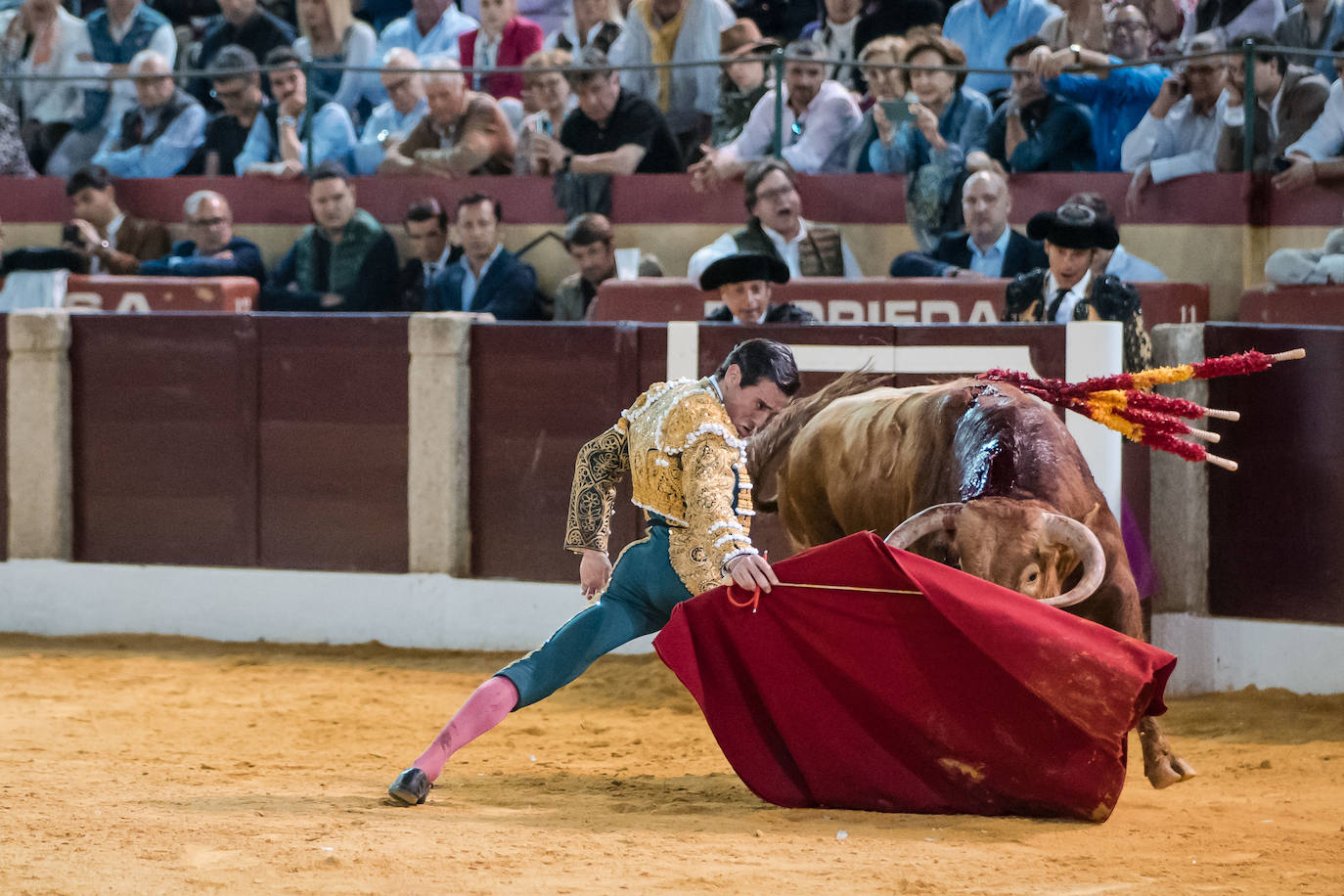 Las mejores imágenes de la corrida de Emilio de Justo, Talavante y Juan Ortega en Almendralejo (II)