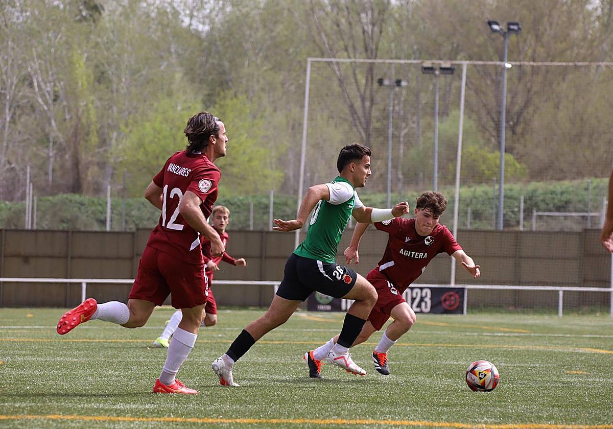 Partido entre el Ursaria y el Montijo.