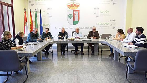 La Guardia Civil incrementará el número de patrullas de cara a la Romería y la Feria de Abril