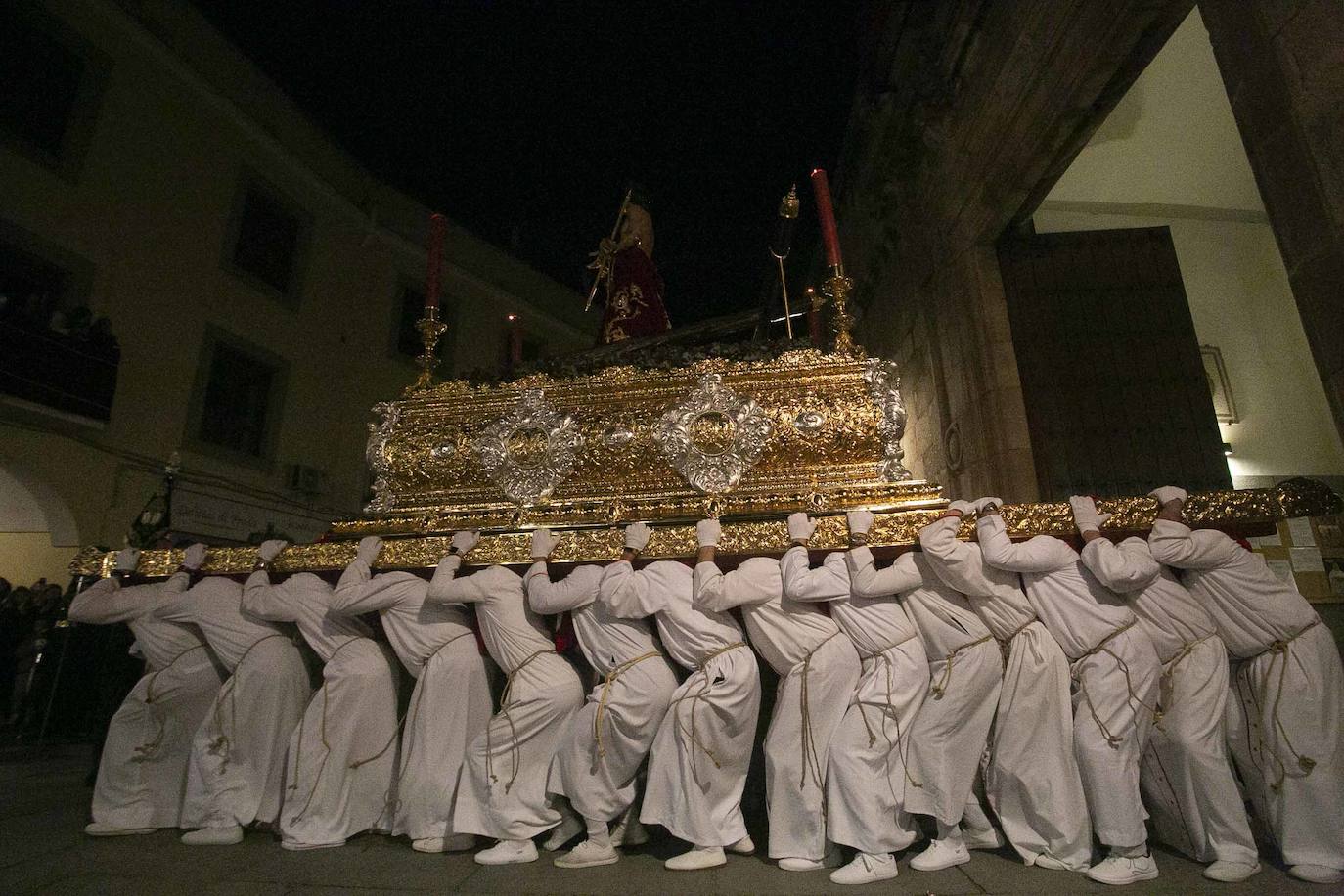 Fotos de la procesión del Lunes Santo en Mérida (II)