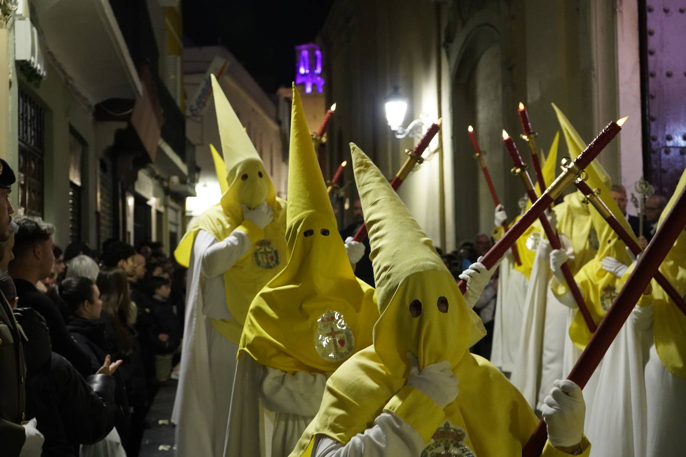 Fotos de la procesión del Lunes Santo de Badajoz