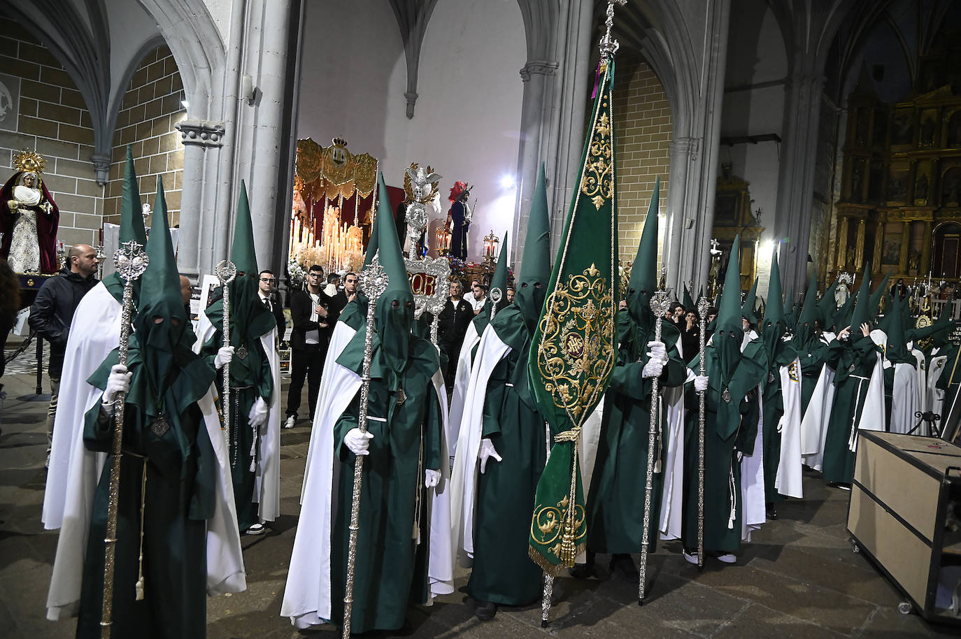 La procesión del Lunes Santo de Plasencia, en imágenes (II)