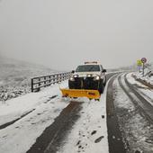 El temporal deja carreteras cortadas, vías inundadas y nieve en Extremadura