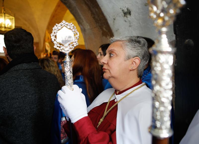 Cofradía de Nazarenos de Nuestro Padre Jesús de la Expiración y Nuestra Madre y Señora de Gracia y Esepranza. 