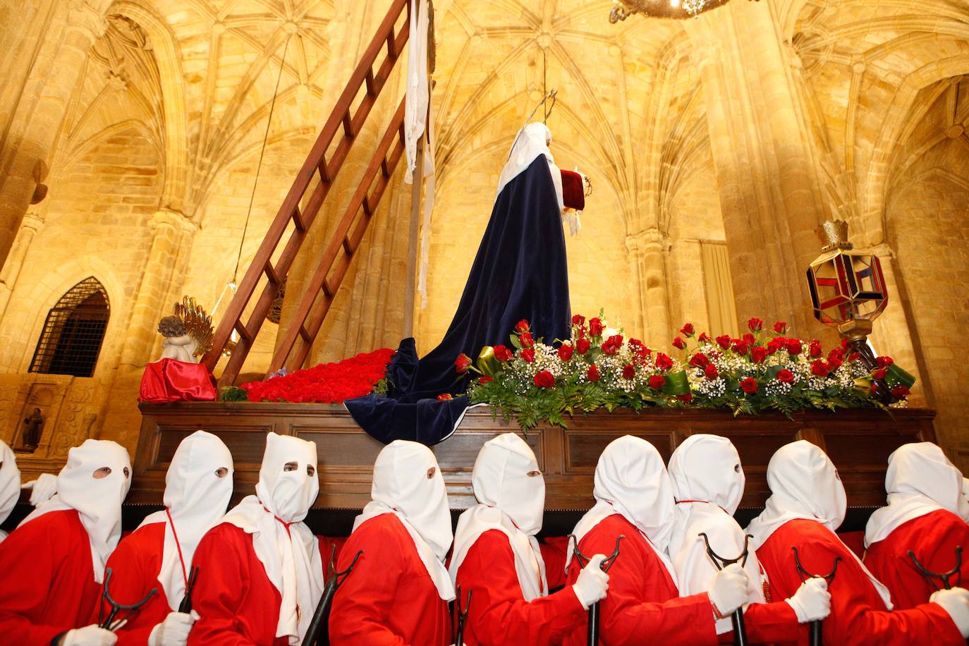 Sábado Santo de Cáceres, en imágenes