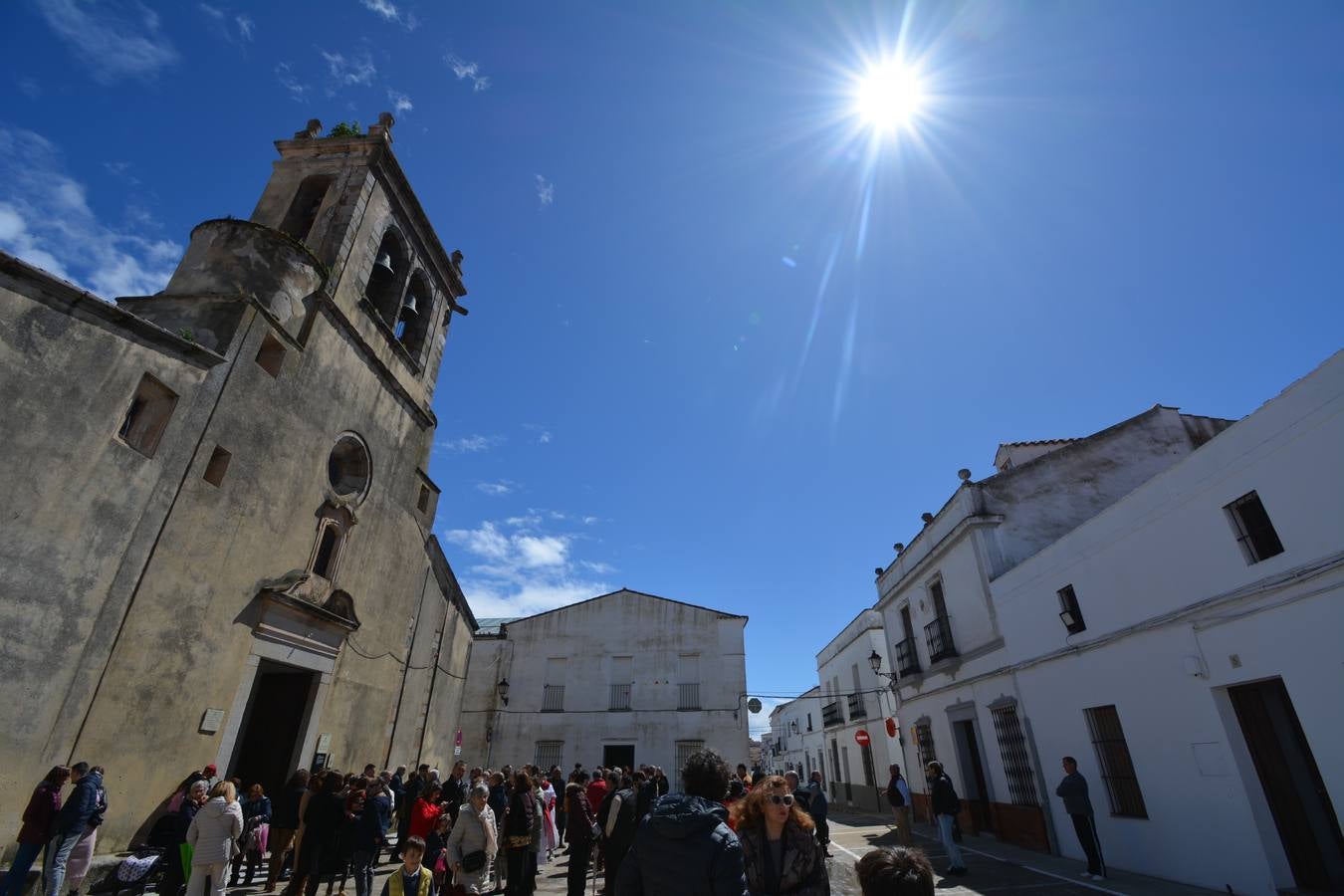 Las procesiones del Viernes Santo se quedaron en los templos