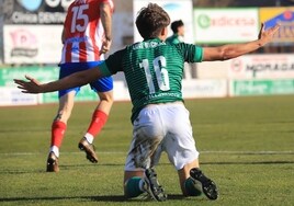 Luis Nicolás protesta por una acción.