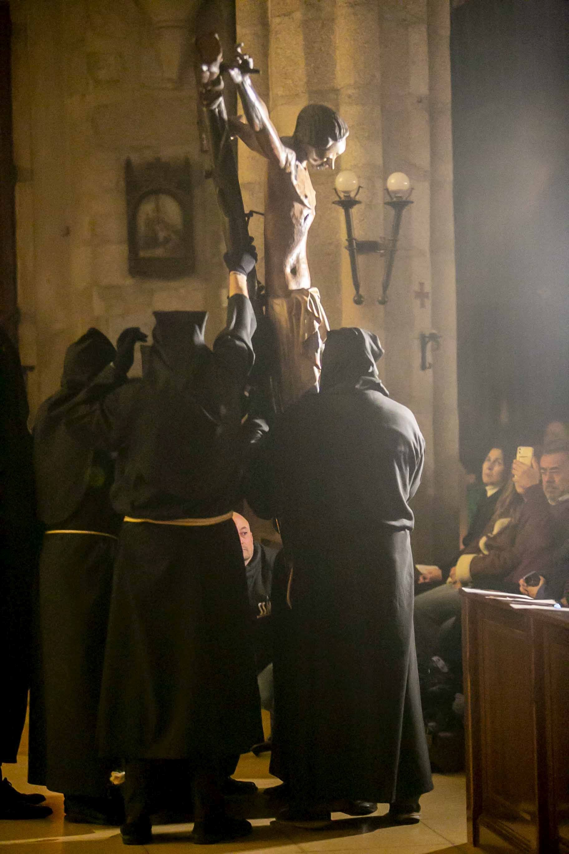 El viacrucis tuvo lugar en la Concatedral de Mérida. 