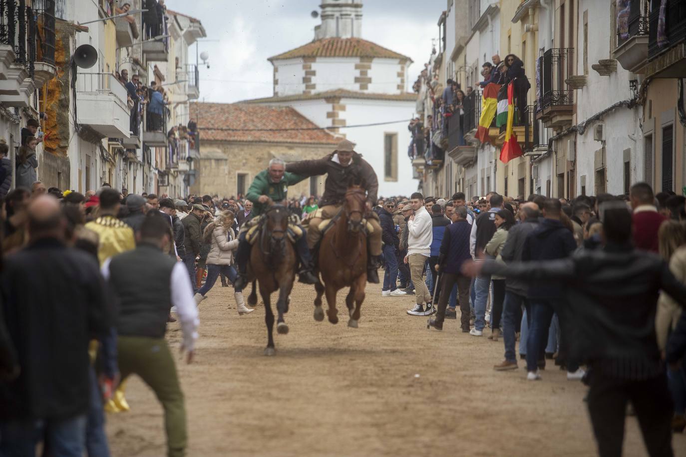 Las mejores imágenes de las carreras de caballo de Arroyo de la Luz