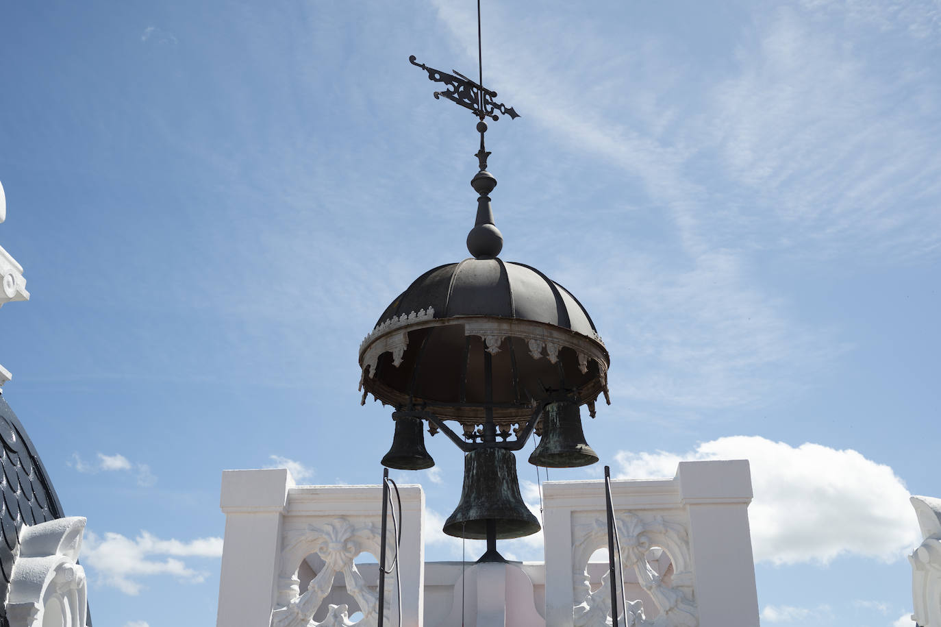 Imágenes del edificio de las Tres Campanas