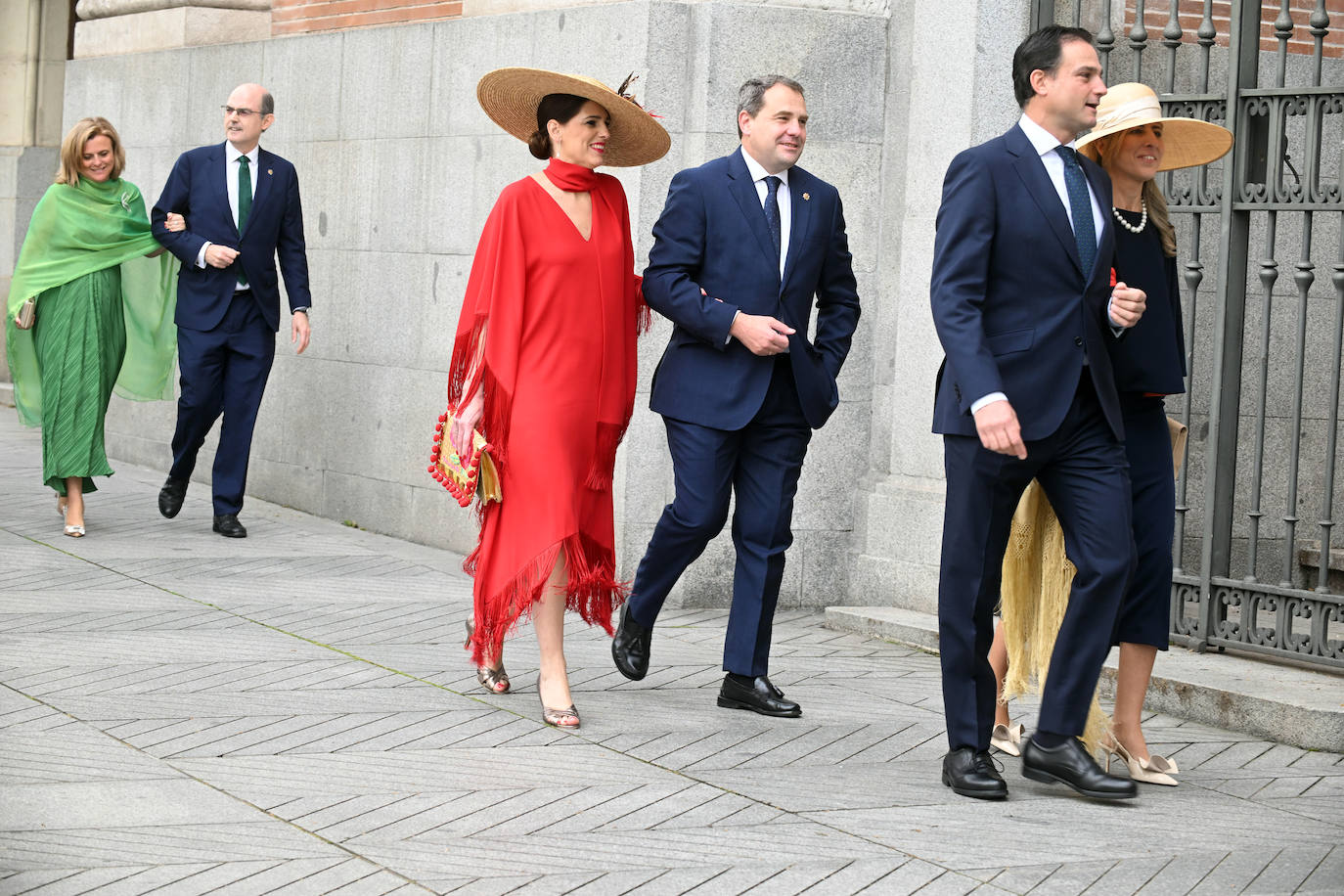 La Boda De José Luis Martínez Almeida Y Teresa Urquijo En Imágenes Hoy 7941