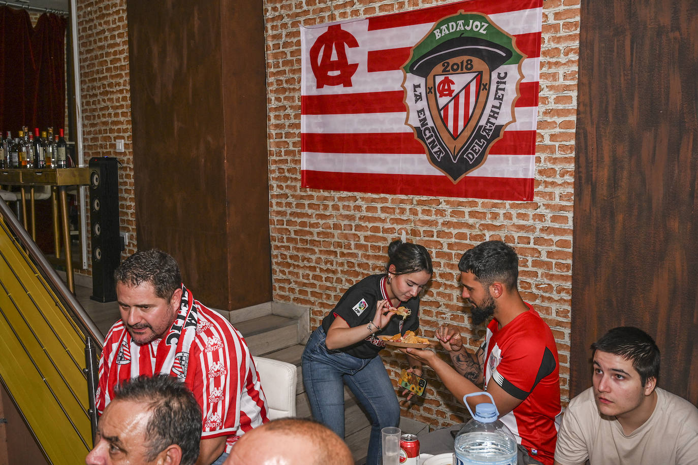 Así han vivido en Badajoz los hinchas del Athletic la final de la Copa del Rey