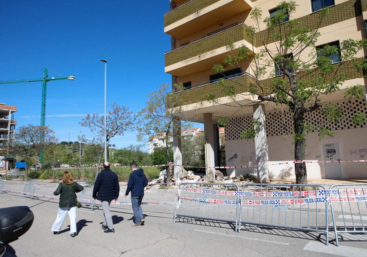 Los afectados por el derrumbe en Cáceres vuelven a casa y el refuerzo de la fachada será «inminente»