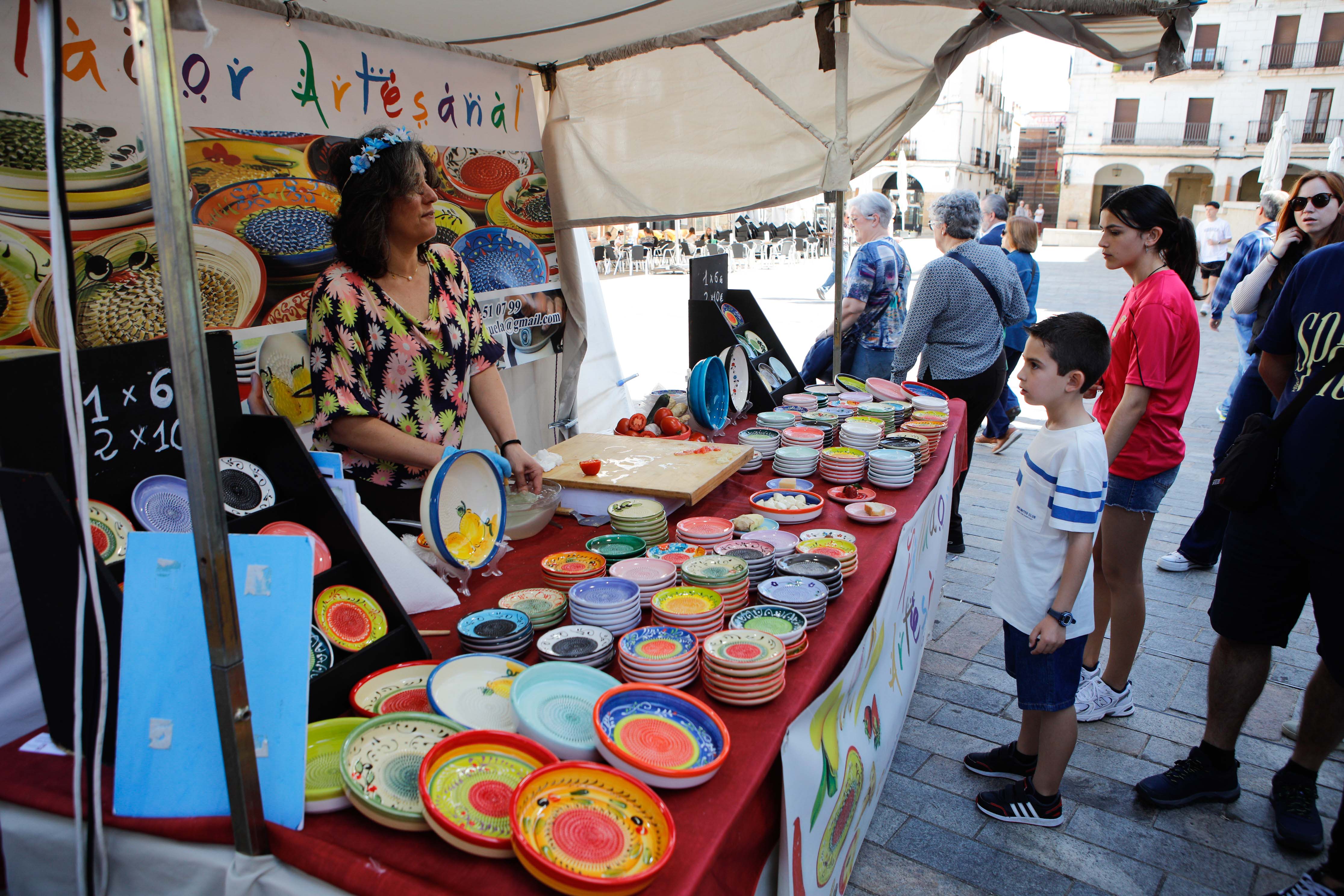 El Mercado de Primavera de Cáceres, en imágenes