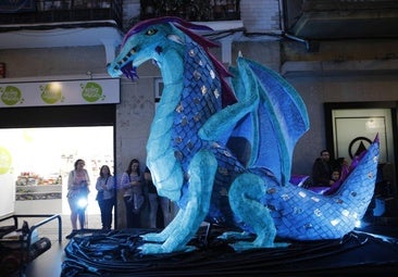 Las mejores imágenes del desfile de San Jorge en Cáceres