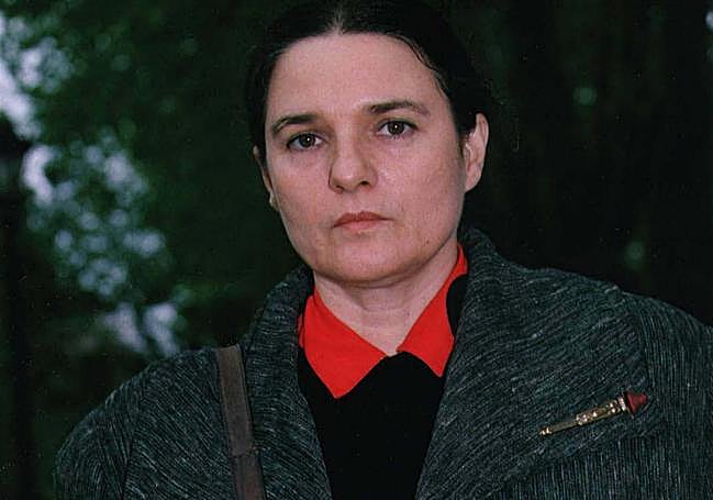 Nació el 1945, Badajoz y murió el 22 de septiembre de 2014, Dos Hermanas