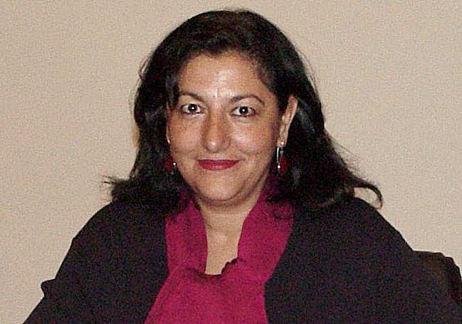 Nació 3 de junio de 1954, Zafra y murió 3 de diciembre de 2003, Brunete.