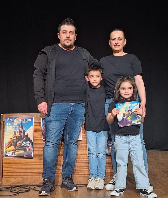 Imagen secundaria 2 - Arriba, presentación del minicuento 'La Zaragutía Mora'. Abajo, secuencia de la versión audiovisual del cuento y la familia Piñana-Trejo.