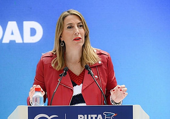 La presidenta de la Junta, María Guardiola.