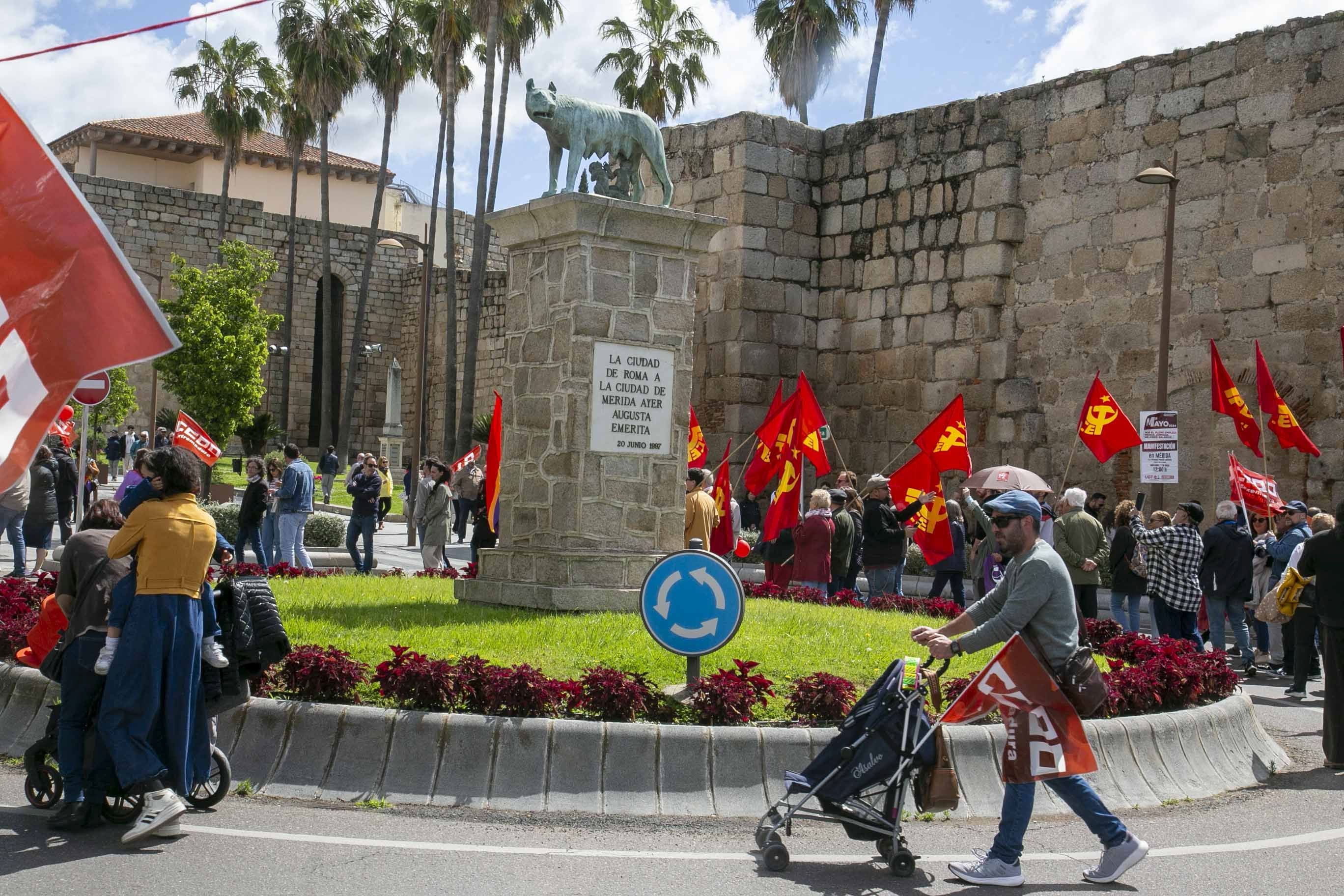 Imágenes de la manifestación del 1 de mayo en Mérida