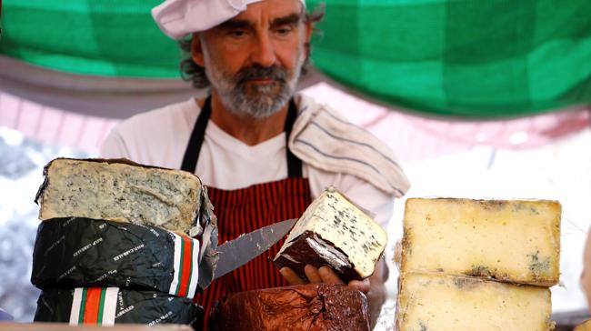 ¿En qué localidad no se celebra ninguna feria del queso?