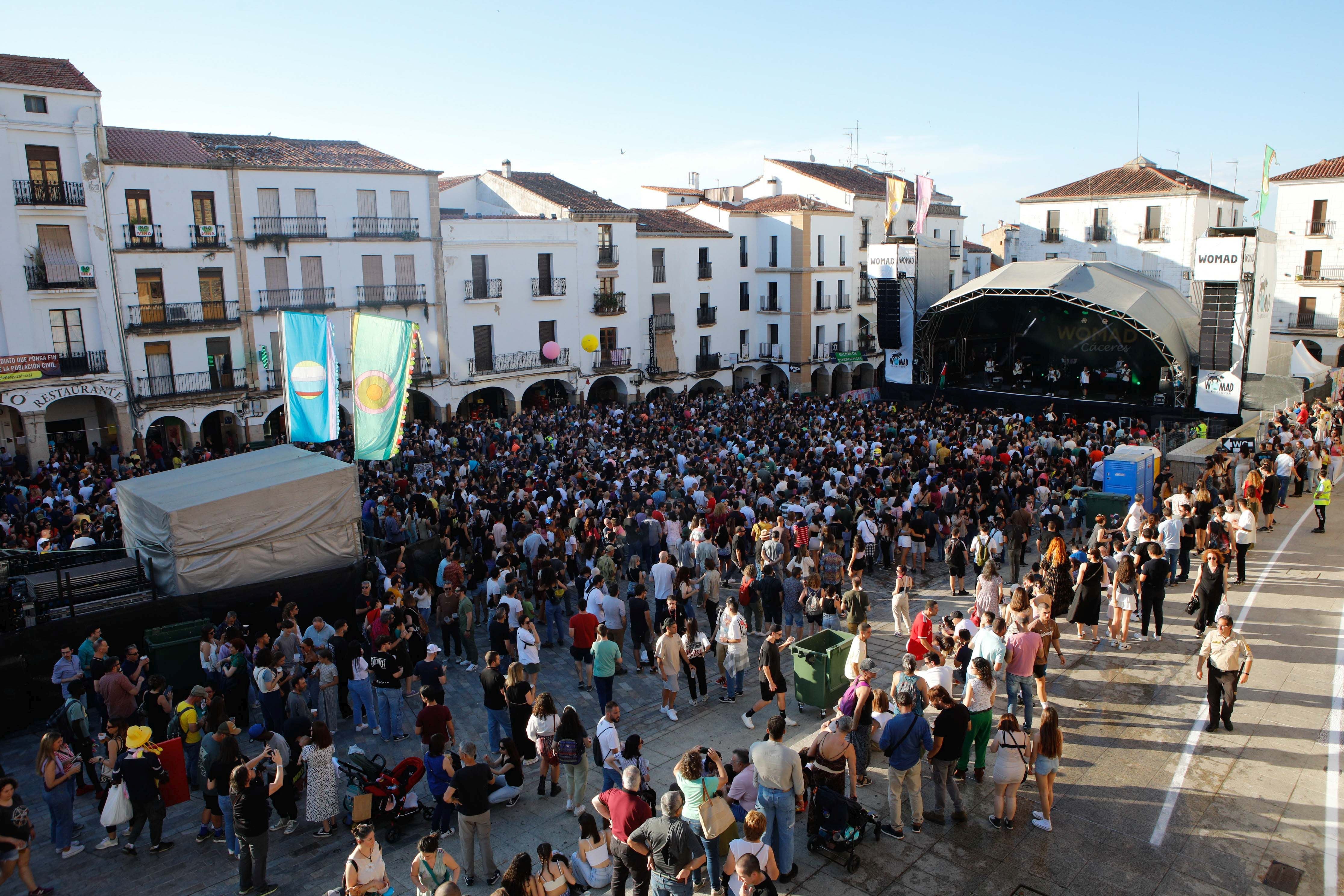 Ambiente de este sábado en el Womad de Cáceres (III)