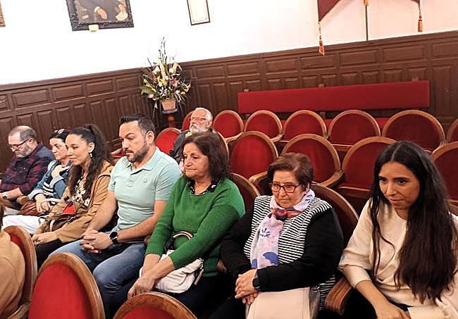 Familiares de Feliciano Briegas presentes en el Pleno