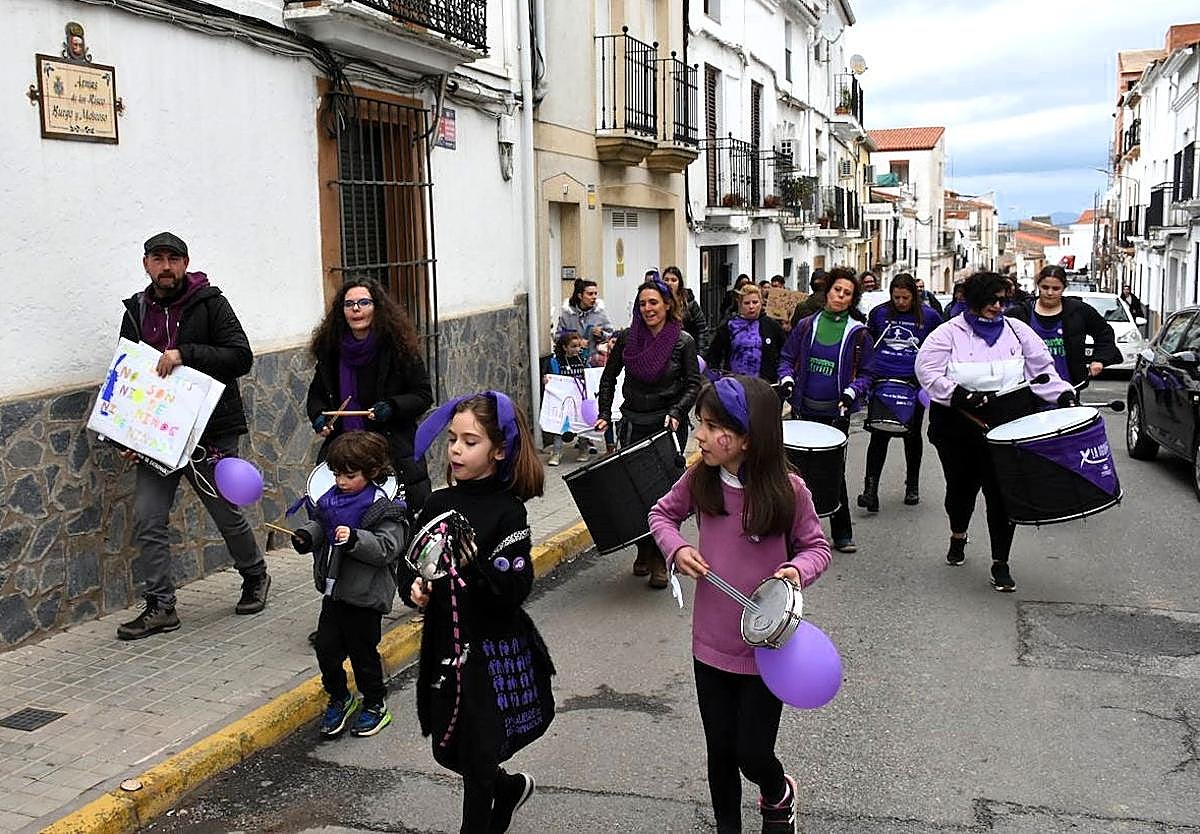 Unión Violeta Alburquerque celebrando el 8M de 2023