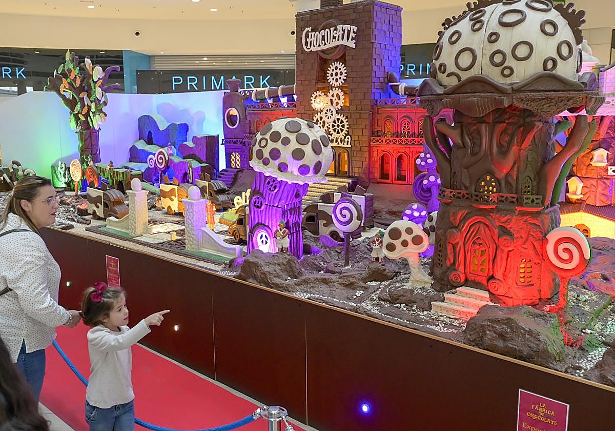 Maquetas de chocolate inspiradas en la novela 'Charlie y la fábrica de Chocolate'.