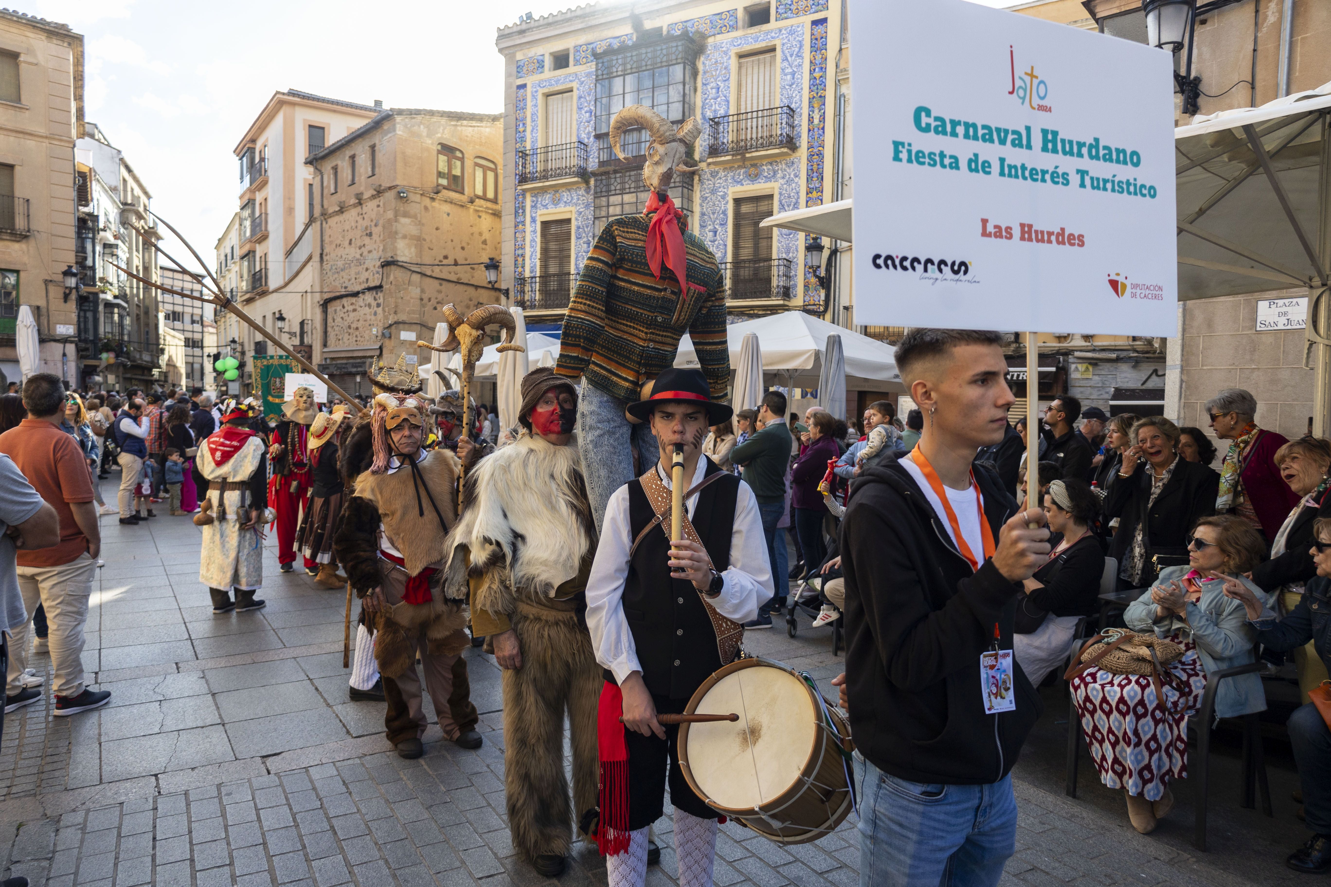 El desfile de Jato, en imágenes