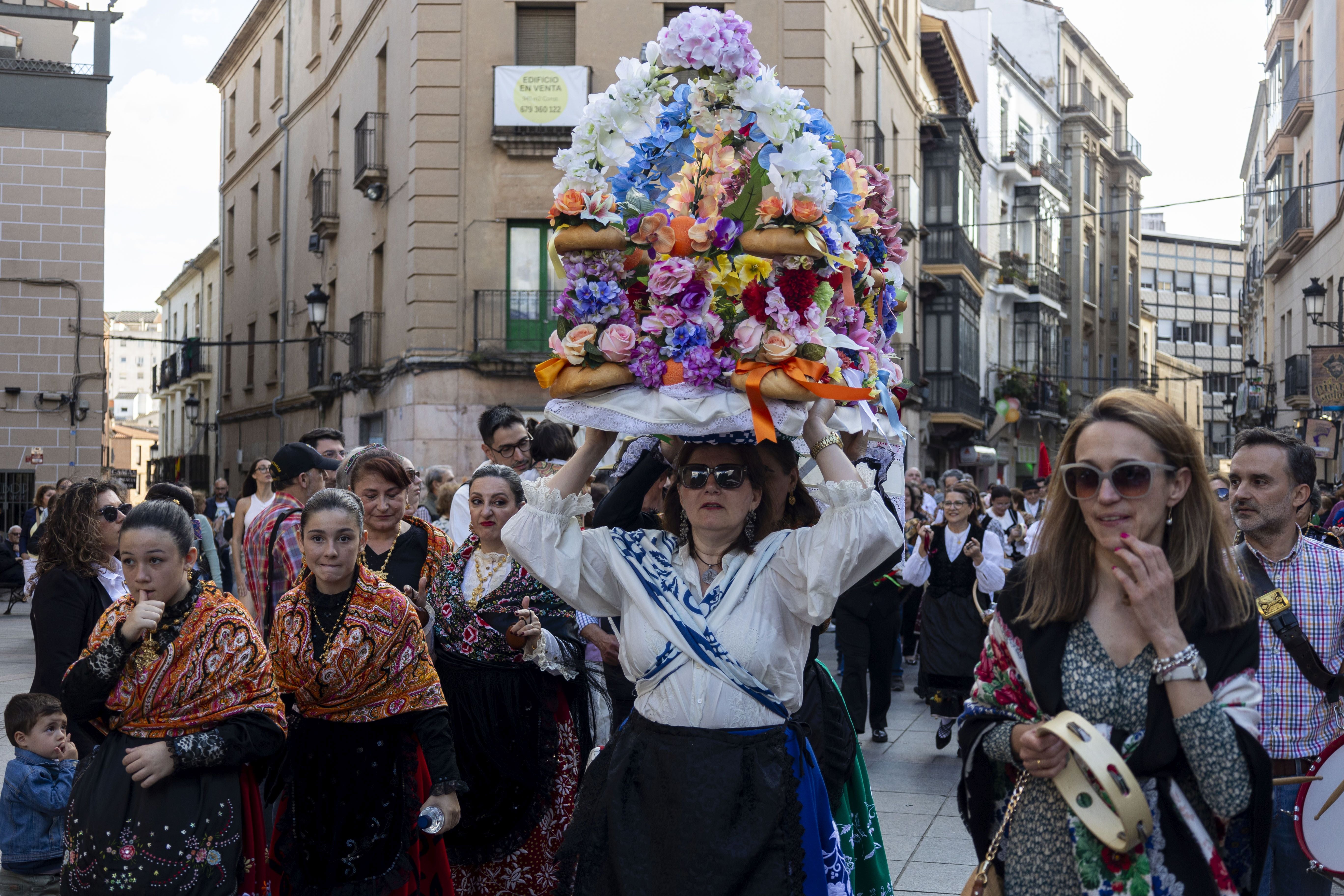 El desfile de Jato, en imágenes