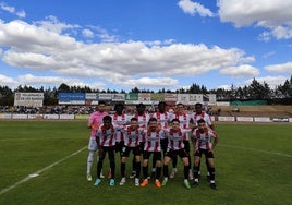 Once inicial del Azuaga en un Municipal de Villafranca con numerosa presencia de público en las gradas.