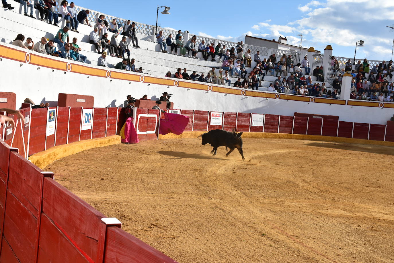 Julio Méndez se alza con el segundo bolsín de Alburquerque