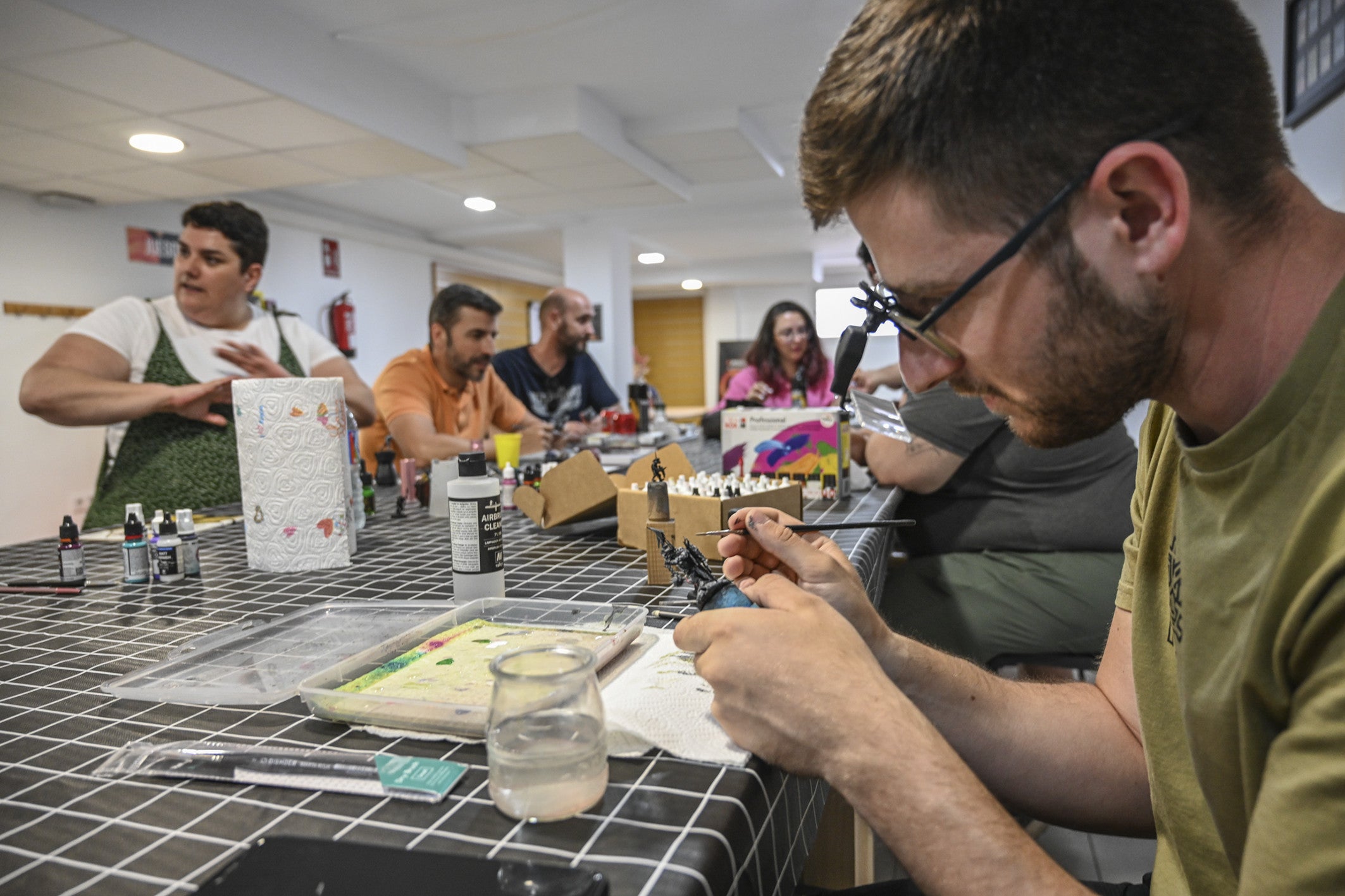 Imagen principal - La subida de temperaturas llega con ganas de feria