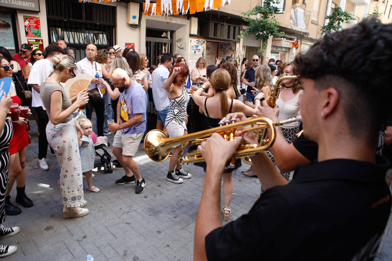 Las mejores imágenes de la Feria de Día en el centro de Cáceres este sábado