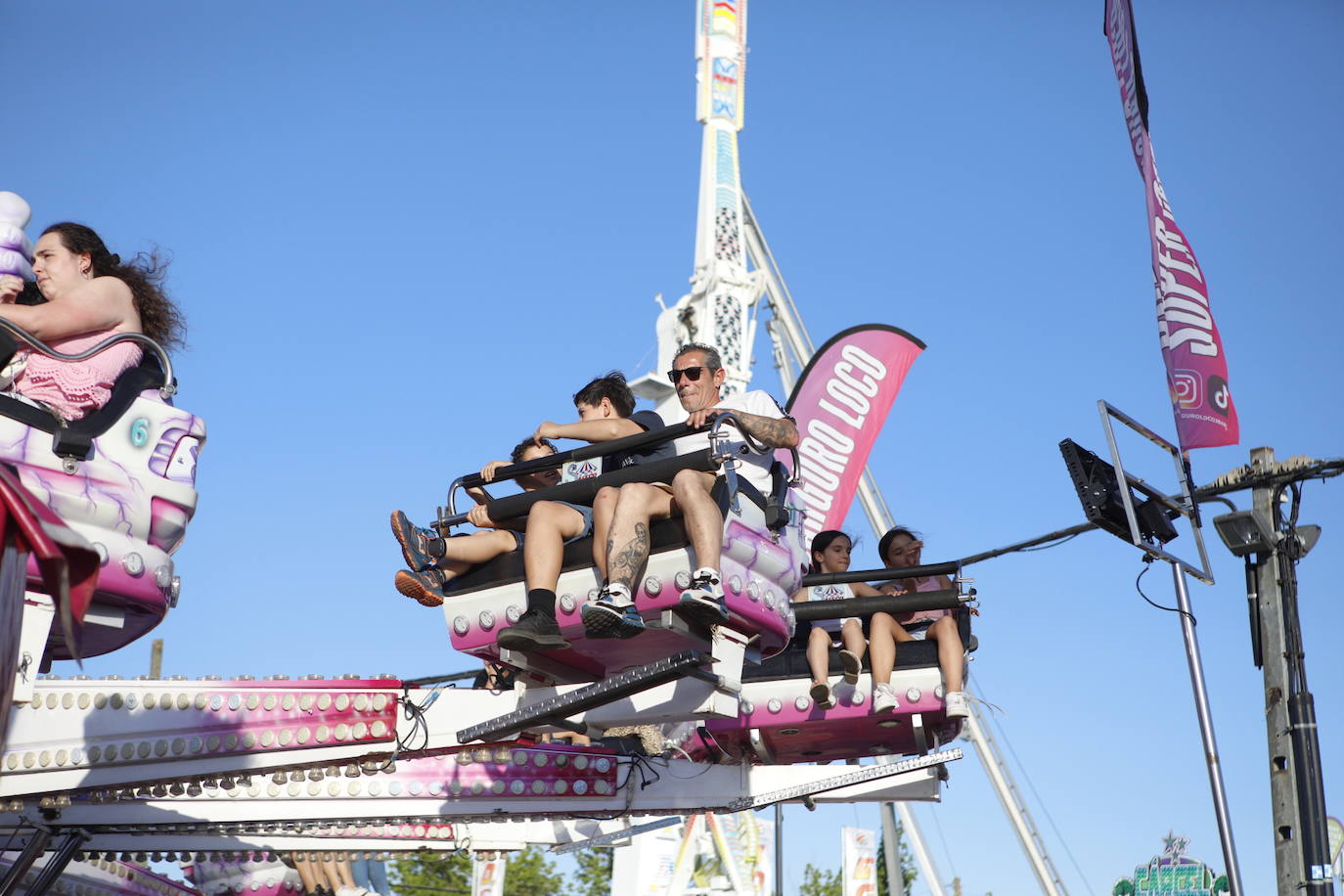 Las mejores imágenes del ambiente en el Ferial de Cáceres este sábado