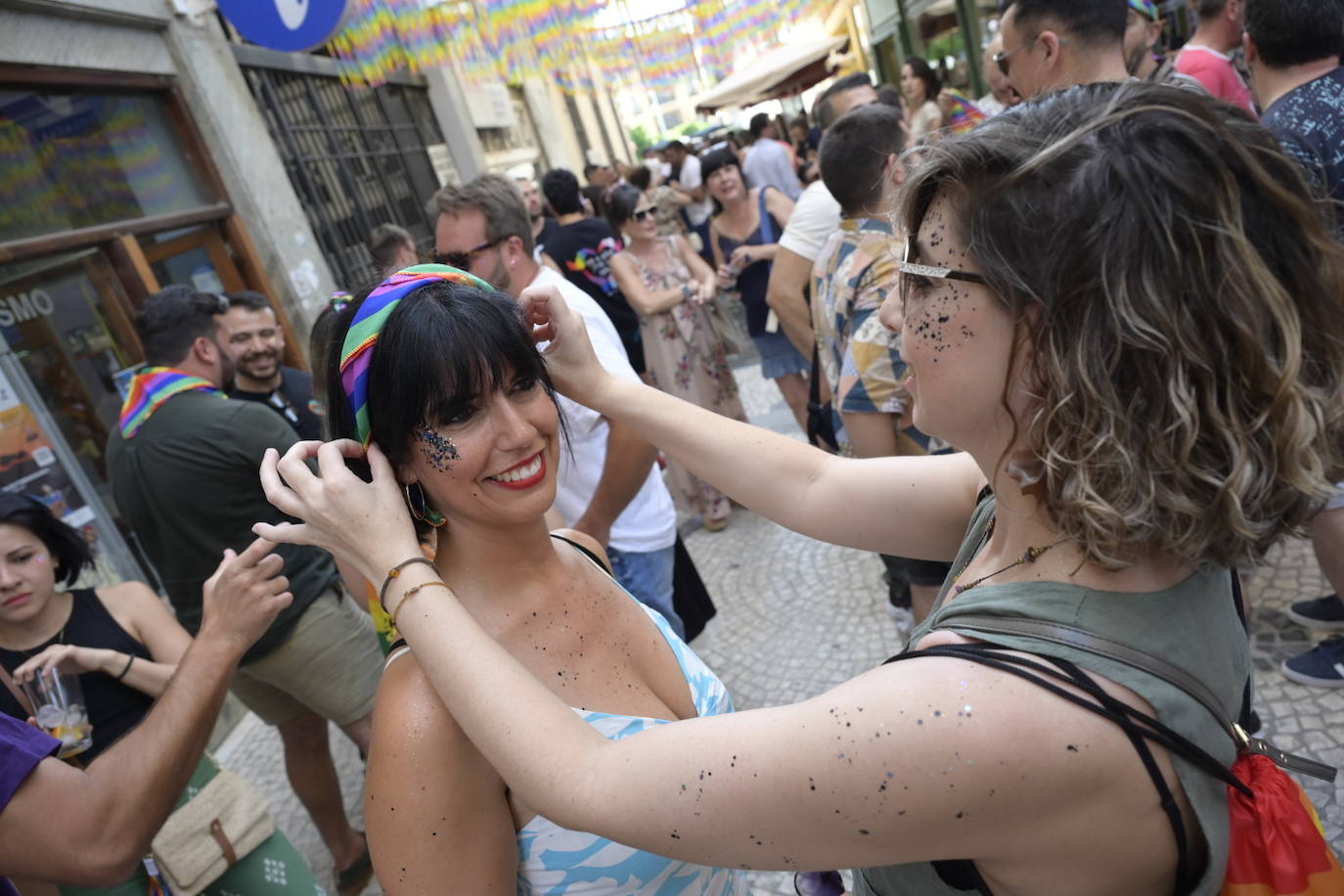 Las mejores fotos de la fiesta de Los Palomos en el centro de Badajoz