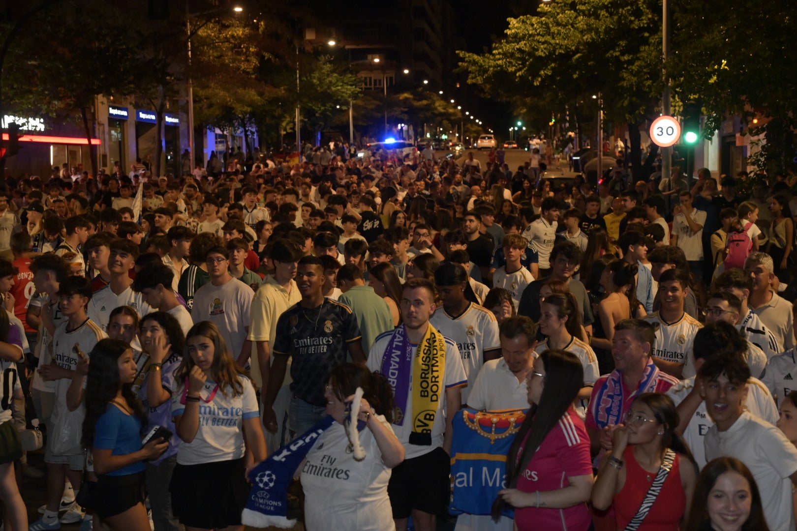 Badajoz celebra la decimoquinta Champions del Real Madrid