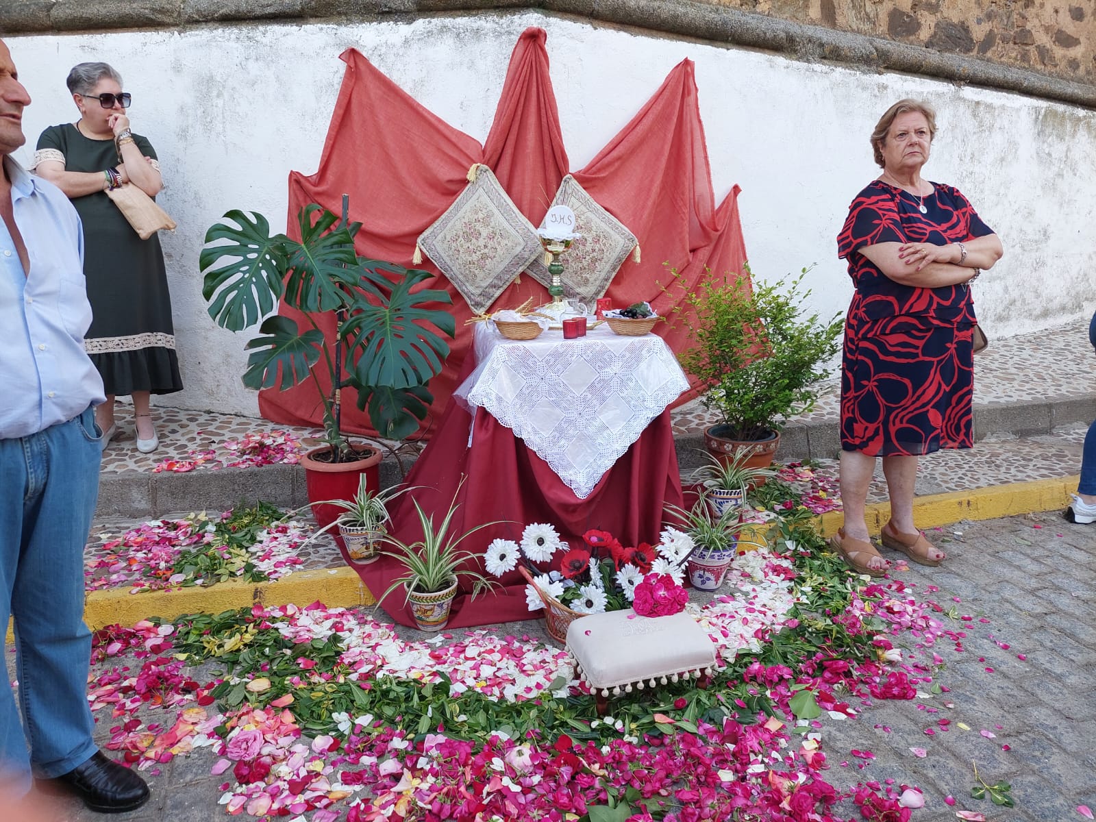 El Corpus recorre las calles de Fregenal