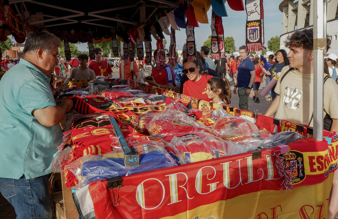 Búscate en el Nuevo Vivero durante la previa del España-Andorra